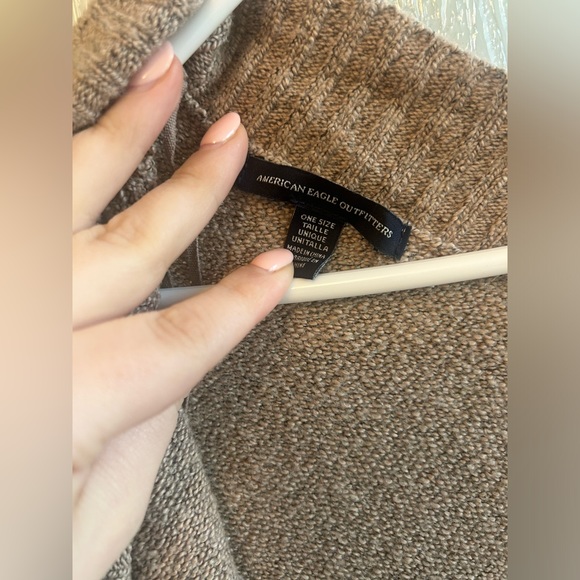 American Eagle One-Size Short-Sleeve Long Shawl-Style Sweater - Picture 6 of 9